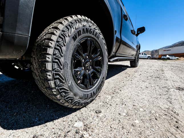 Image for article titled Go Off-Roading With The Chevy ZR2 And ZR2 Bison Family