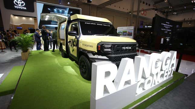 Image for article titled Toyota Goes Back To Its Compact Truck Roots With The Rangga Concept