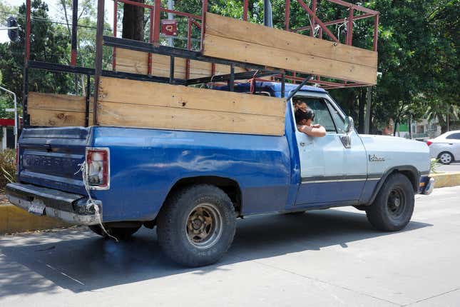 Image for article titled Carspotting In Mexico City, The Small Car Capital Of The West